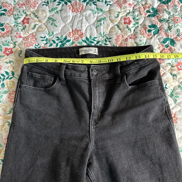 Abercrombie & Fitch The Skinny High Rise Black Size 8R 29R - Picture 4 of 5